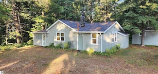 324 Old Us 23, Oscoda, MI 48750