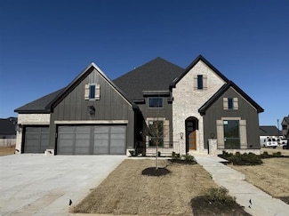 8801 W Comet Dr, Bentonville, AR 72712