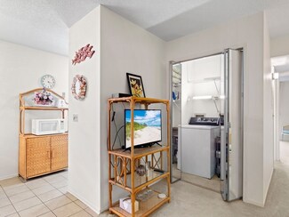 17 Vista Gardens Trail Unit 103, Vero Beach, FL 32962