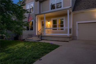 21830 S Race St, Spring Hill, KS 66083