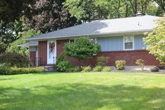 1 Sandra Sue Dr, Albany, NY 12211