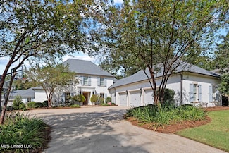 103 Cherry Laurel Ct, Ridgeland, MS 39157