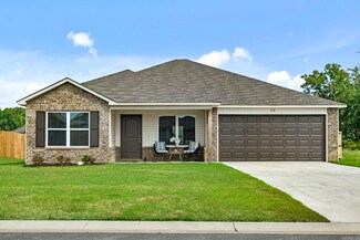 90 Kinley Brook Ln, Cabot, AR 72023