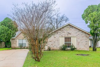 15415 Rio Del Sol Dr, Houston, TX 77083