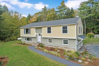 12 Bon Bini Dr, Hillsboro, NH 03244