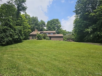 7179 Farnham Rd, Memphis, NY 13112
