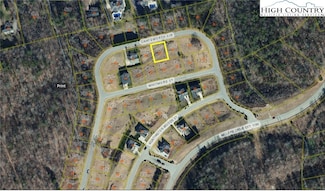 723 SE Chatsworth St, Lenoir, NC 28645