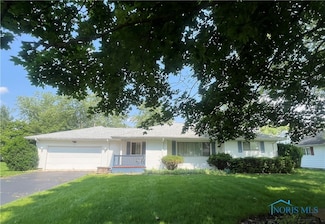 1527 Lockwood Rd, Findlay, OH 45840