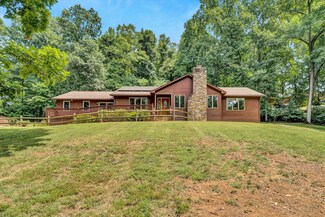 6847 Columbine Ln, Roanoke, VA 24019