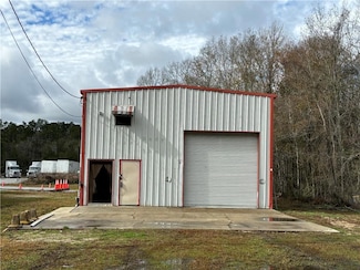 49297 U S Highway 51, Tickfaw, LA 70466