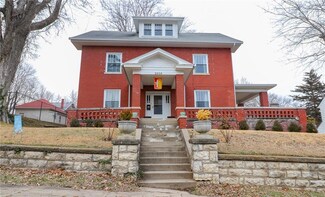 2609 Felix St, Saint Joseph, MO 64501