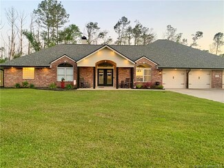 999 Ms Daisys Dr, Sulphur, LA 70665