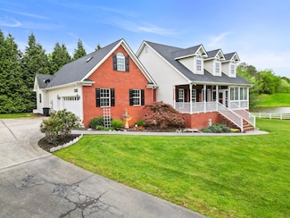 1502 Brock Cir, Ringgold, GA 30736