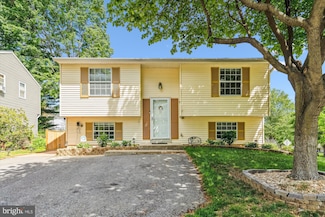 956 Marine Dr, Annapolis, MD 21409