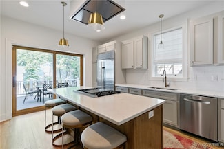 2320 E Marshall St, Richmond, VA 23223