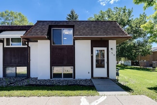 159 22nd St NW, Owatonna, MN 55060