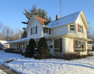 202 S Market St, North Manchester, IN 46962