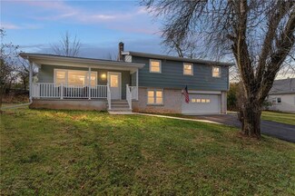 1444 E University Ave, Bethlehem, PA 18015