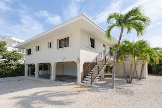 110 S Bahama Dr, Marathon, FL 33050