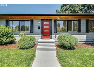 4429 SE Raymond St, Portland, OR 97206