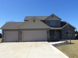 1634 Diane Dr, Ossian, IN 46777