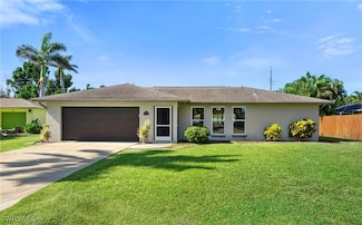 718 Coral Dr, Cape Coral, FL 33904