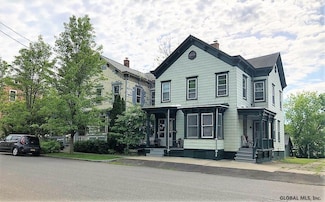 9 N Franklin St, Athens, NY 12015