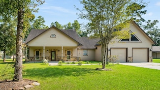 14742 Cypress Dr, Conroe, TX 77302