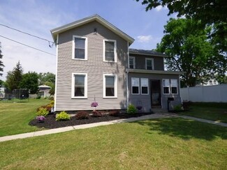 165 Columbia St, Clyde, NY 14433