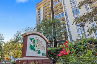 5300 Holmes Run Pkwy Unit 712, Alexandria, VA 22304
