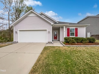 1206 Kafka Dr, Fuquay-Varina, NC 27526