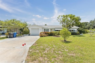 8490 7th Ln N, Saint Petersburg, FL 33702