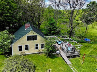 453 Washington Rd, Williamstown, VT 05679