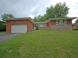 1011 Clearbrook Dr, Cincinnati, OH 45229