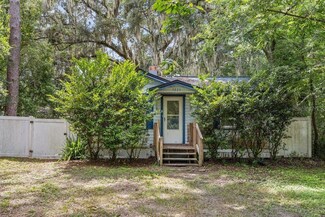 3220 NW 20th St, Gainesville, FL 32605