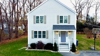 16 Pearl St, East Bridgewater, MA 02333