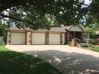 4327 N Spyglass Cir, Wichita, KS 67226