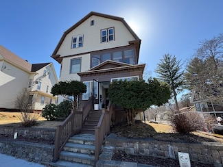 95 May St Unit 3, Worcester, MA 01602