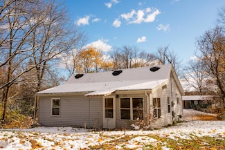 808 Clinton St, Marshall, MI 49068