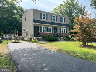 327 Garden Ave, Horsham, PA 19044