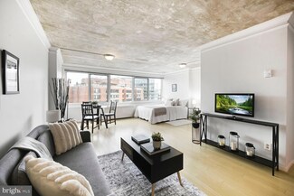 1330 New Hampshire Ave NW Unit 907, Washington, DC 20036