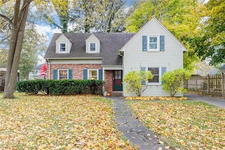 2271 Westfall Rd, Rochester, NY 14618