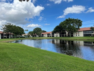 10915 Palm Lake Ave Unit 102, Boynton Beach, FL 33437