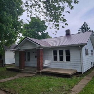 2429 S 6th St, Terre Haute, IN 47802