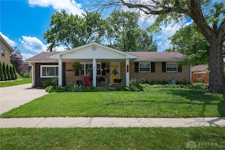 1808 Burnside Dr, Miamisburg, OH 45342