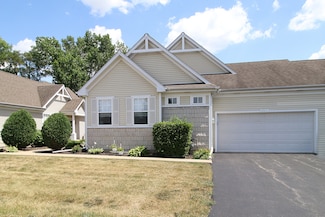 2511 Park Ridge Ct Unit 111, Crest Hill, IL 60403
