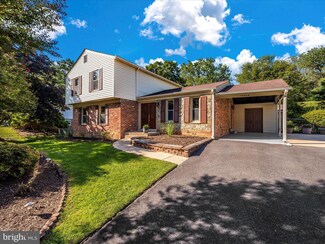 16804 Briardale Rd, Derwood, MD 20855