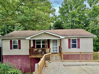 816 N Hills Dr, Charleston, WV 25387
