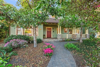 385 Miramar Dr, Half Moon Bay, CA 94019