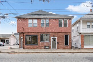 1640 Cranston St, Cranston, RI 02920